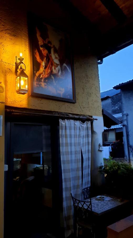 La Casa Del Comandante Villa Sulzano Bagian luar foto