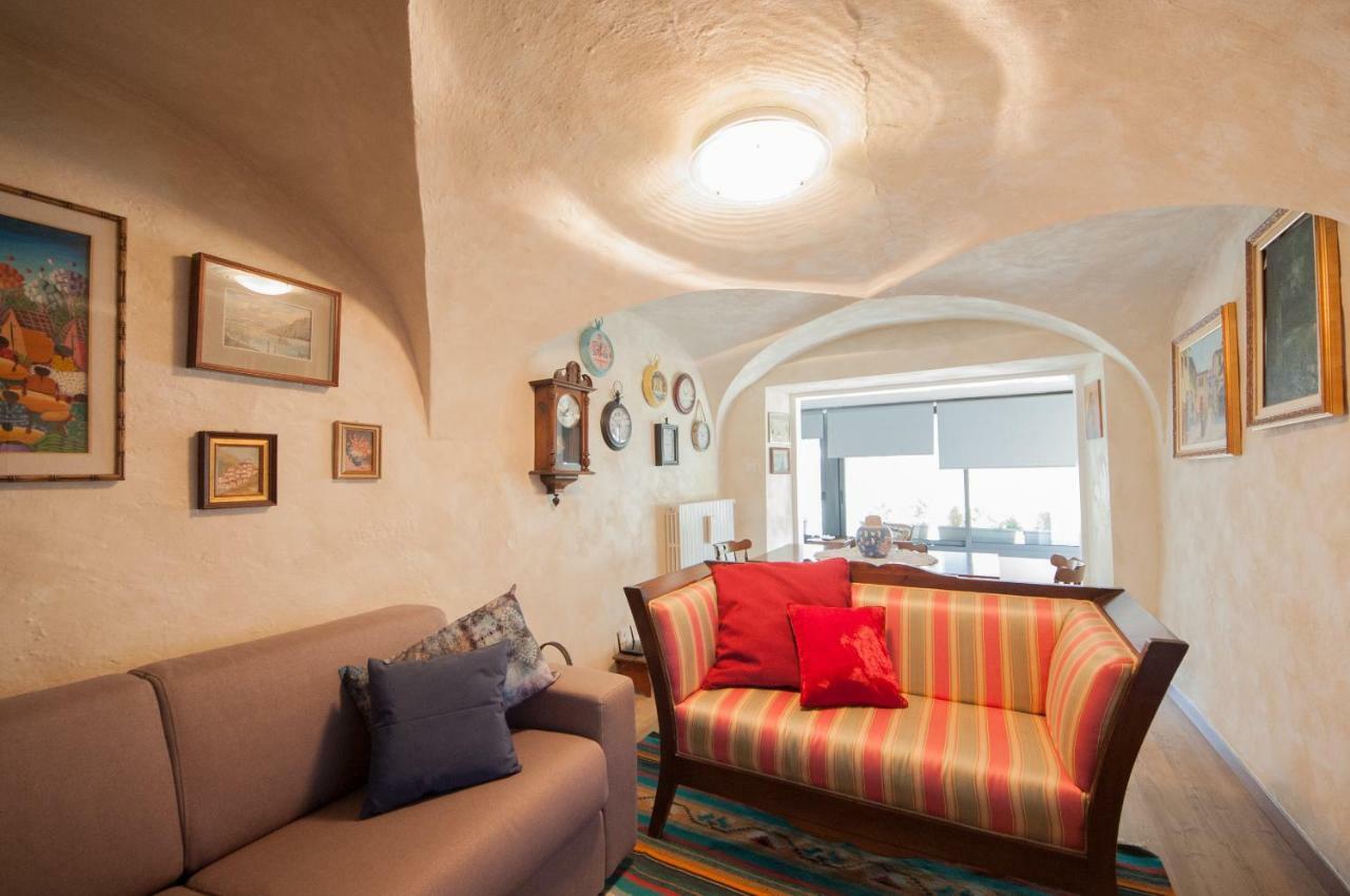 La Casa Del Comandante Villa Sulzano Bagian luar foto